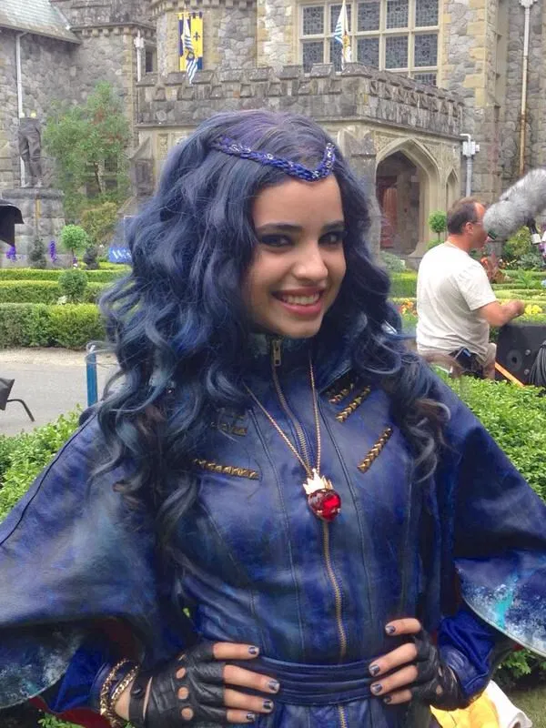 Avatar of Evie 