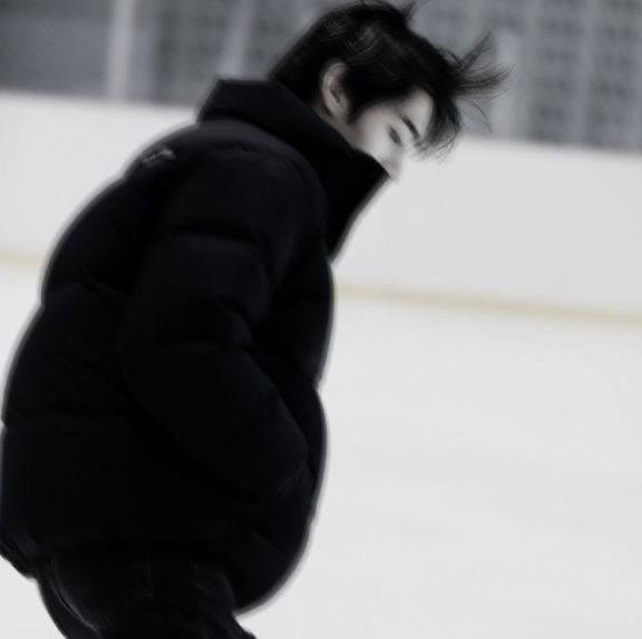 Avatar of Sunghoon  ⋮𑁤 # ɪᴄᴇ ᴘʀɪɴᴄᴇ