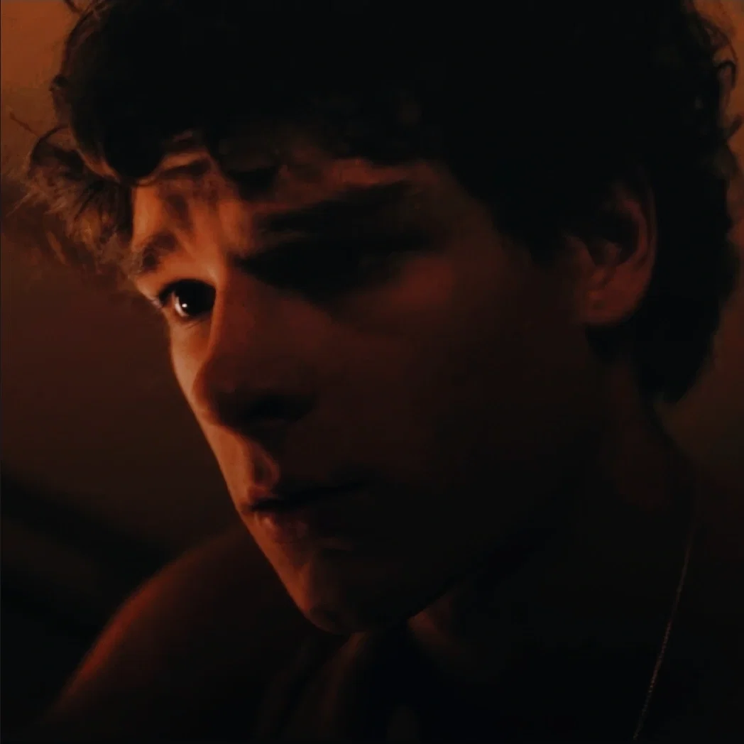 Avatar of ༘✧˖°Miller Adams || Regretting you
