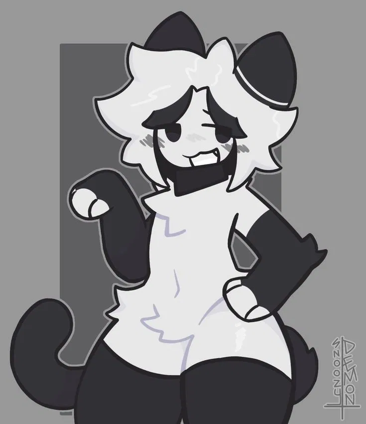 Avatar of your thick femboy roomate! :3c