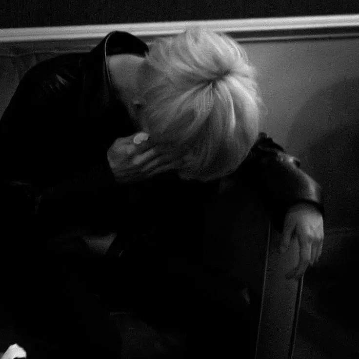 Avatar of Min Yoongi (Suga) | I BURIED MY FRIENDS ALIVE