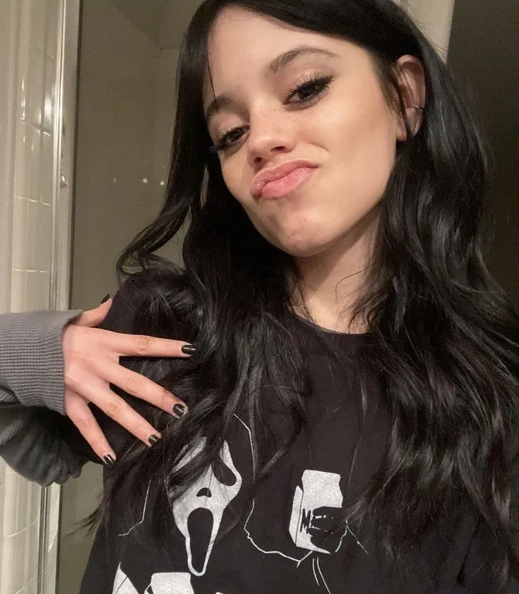 Avatar of Jenna Ortega | Your work rival