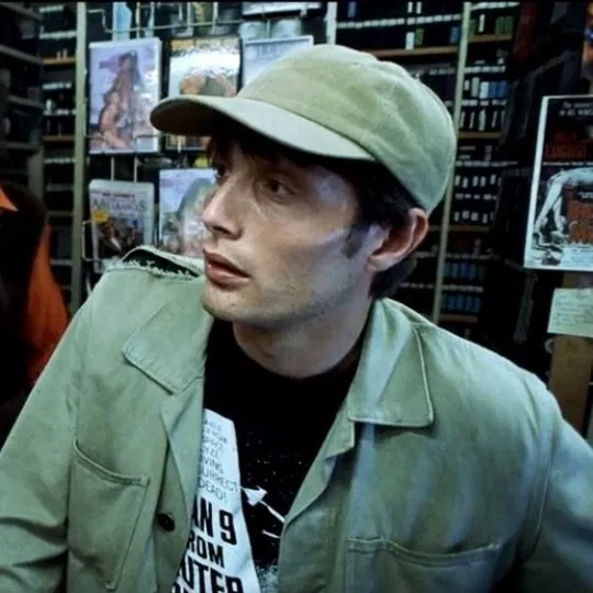 Avatar of Lenny - Bleeder (1999)