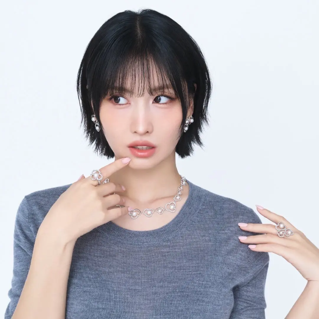 Avatar of hirai momo