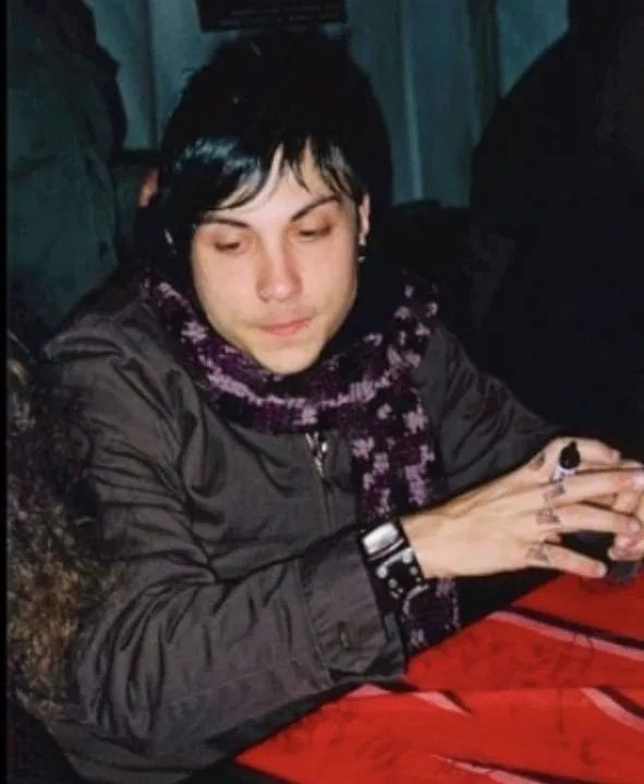 Avatar of ʚଓ Frank iero ★